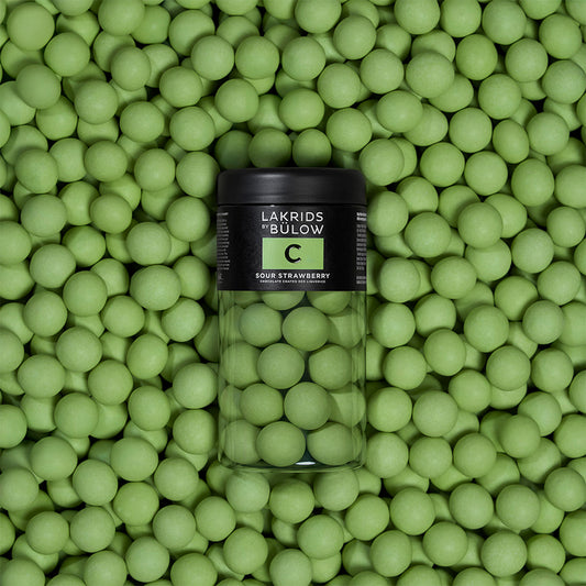 Lakrids by Bülow C – Sour Strawberry Liquorice with White Chocolate