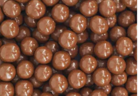 Crunchy White Coated Milk Chocolate Liquorice Balls