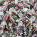Bonbon aus hartgekochtem Lakritz und Anis