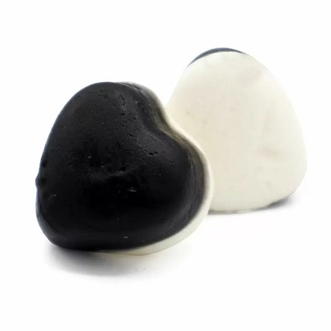 Black & White Hearts - Italian Gummy/Foam Liquorice Sweet.