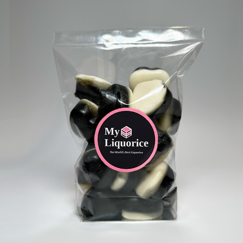 Black & White Hearts - Italian Gummy/Foam Liquorice Sweet.